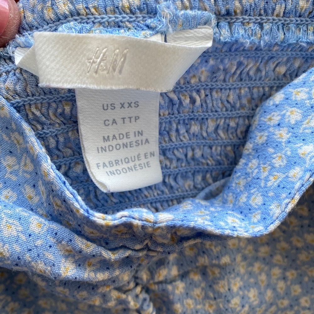 H & M Top